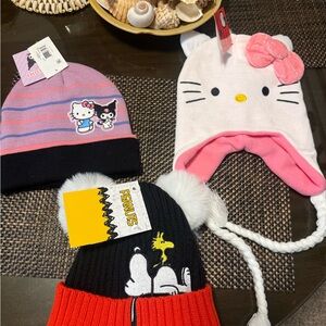 Disney Minnie Mouse Black and Red Beanie